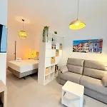 Travel Habitat Oceanografic Apartmán *