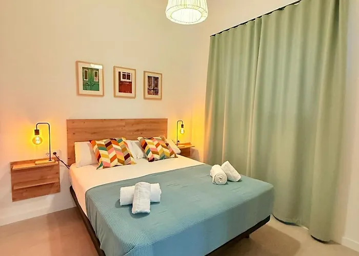 Travel Habitat Oceanografic Valence