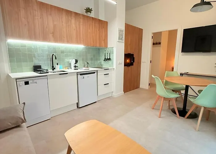 Travel Habitat Oceanografic Appartement