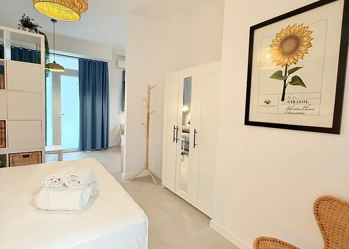 Travel Habitat Oceanografic Appartement *